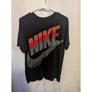 Nike Men's Size Medium Black Graphic Tee Athletic Cut Big Logo